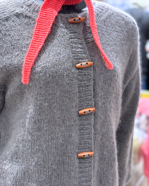Cardigan no 9 garnpakke UDEN opskrift