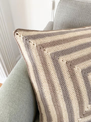 Square pillow garnpakke incl digital opskrift.